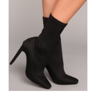 Fashionnova high heeled ankle boots